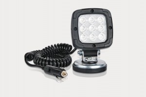 Универсальная светoдиодная рабочая фара LED 650 лм, 9 диодов, на магнитном держателе с шарниром, цвет корпуса - чёрный. Кроме того, лампа оснащена спи Универсальная светoдиодная рабочая фара LED 650 лм, 9 диодов, на магнитном держателе с шарниром, цвет корпуса - чёрный. Кроме того, лампа оснащена спи